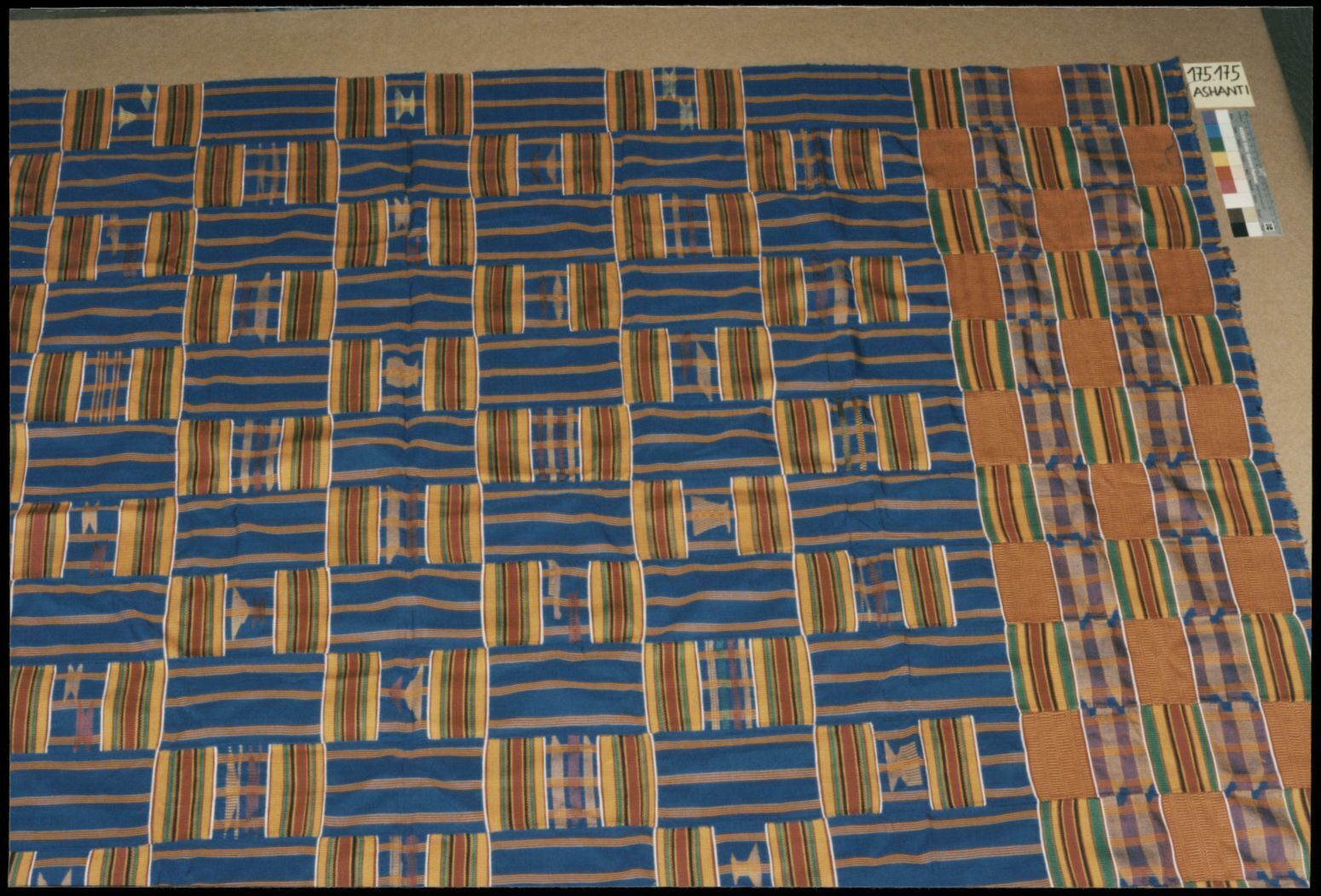 Cloth - Online Collection - Weltmuseum Wien