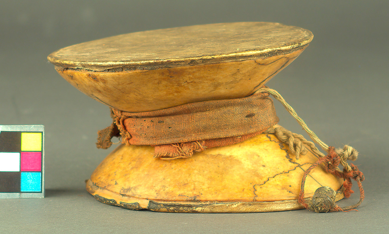 Thod Handtrommel (tib.: thod dar) - Online Sammlung - Weltmuseum Wien
