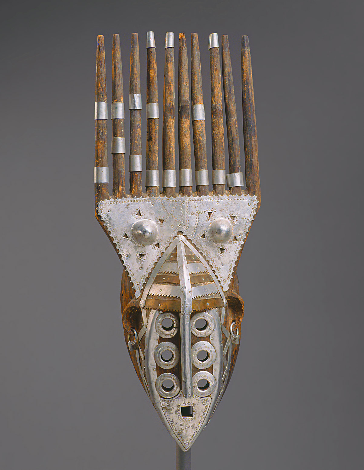 Ntomo Mask - Online Collection - Weltmuseum Wien