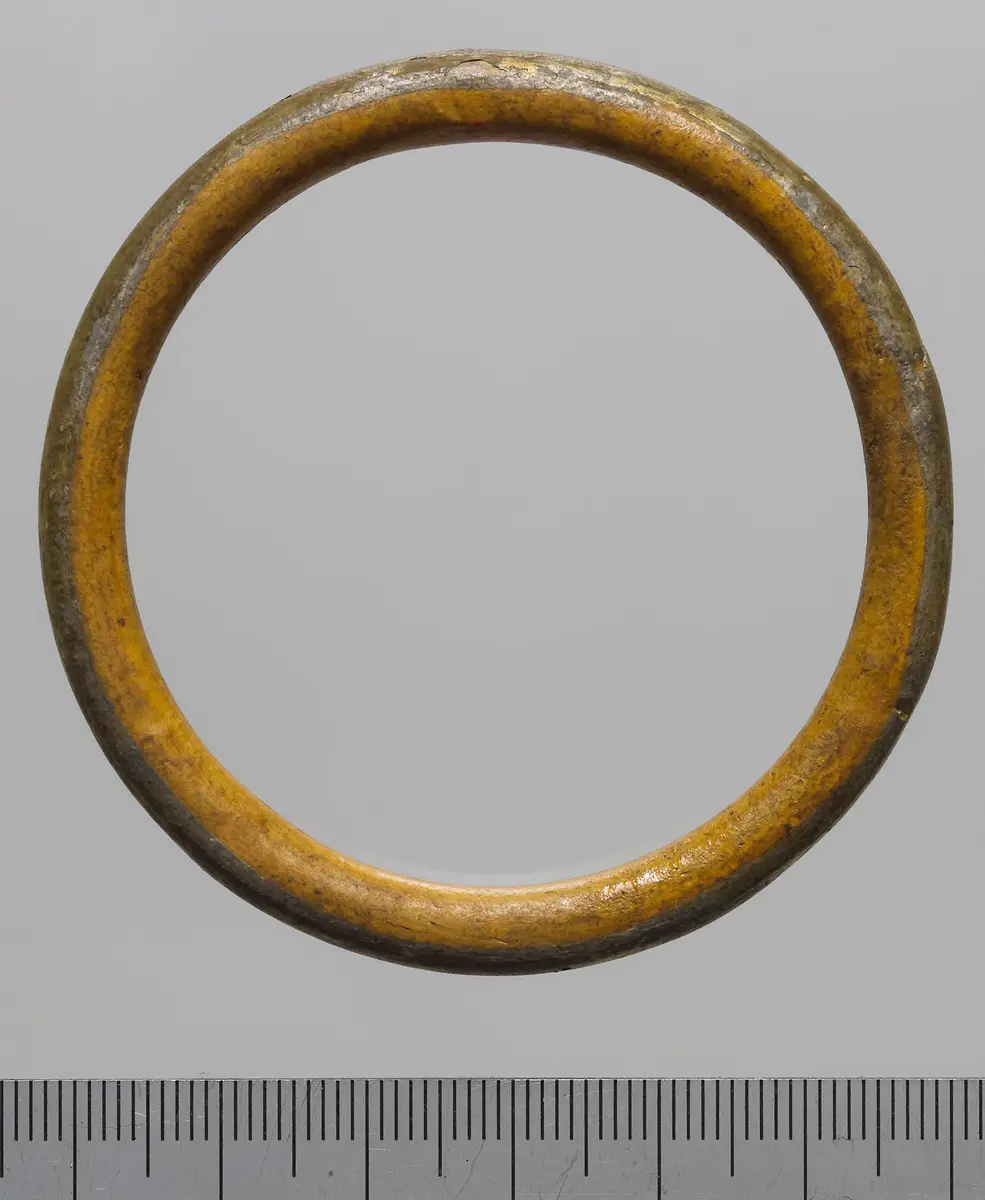 Armschmuck