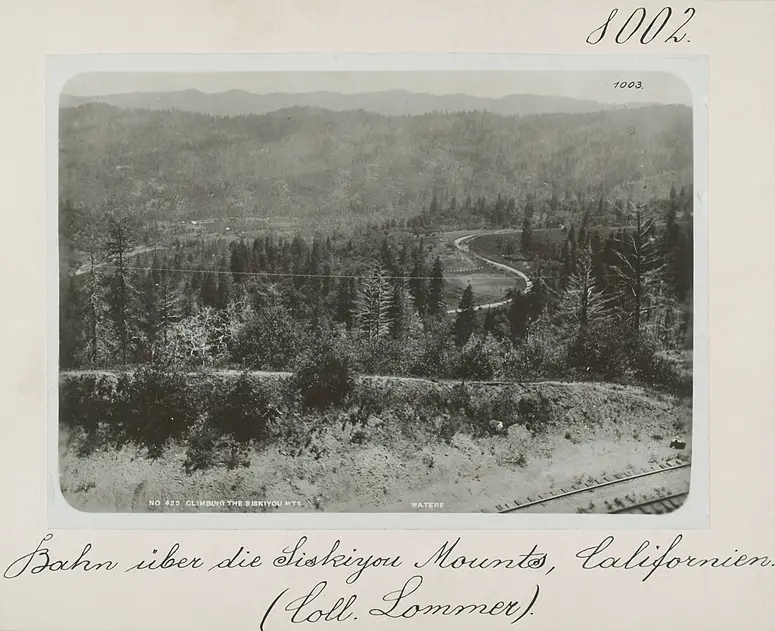 Bahn über die Siskiyou Mts.