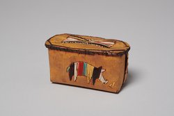 Maple sugar container with pig image