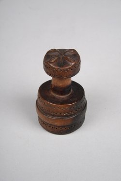 Deckel für Schnupftabak- und Pulverbehälter