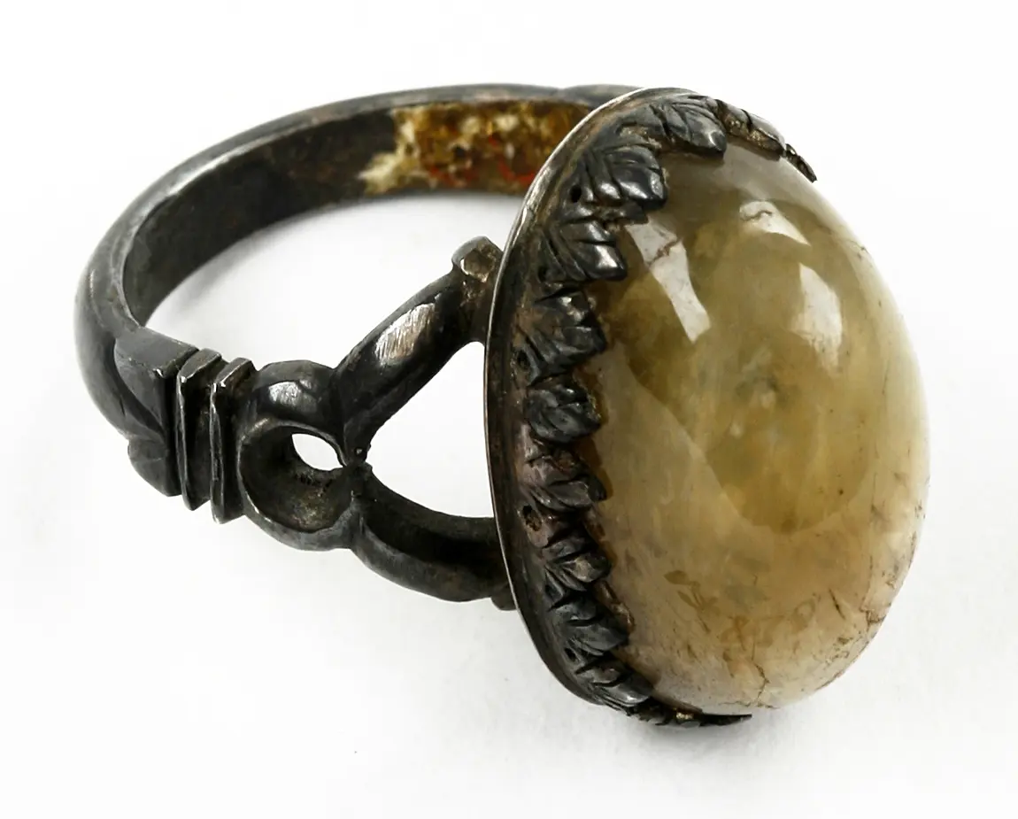 Ring