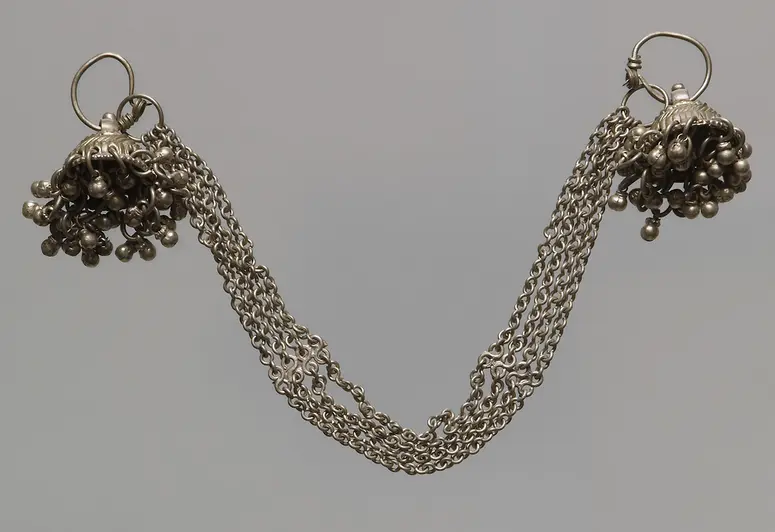 Ohrschmuck