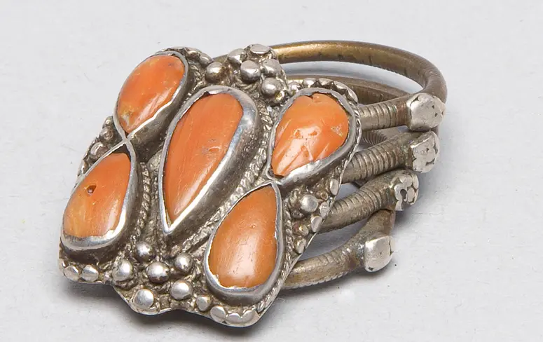 Ring