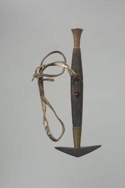Messer mit Scheide