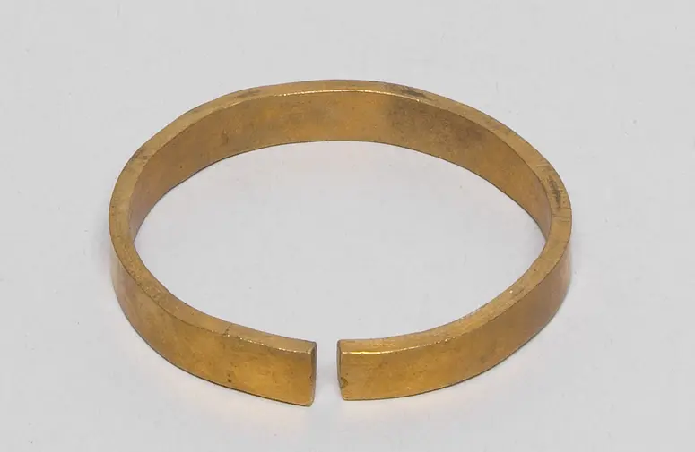 Armschmuck
