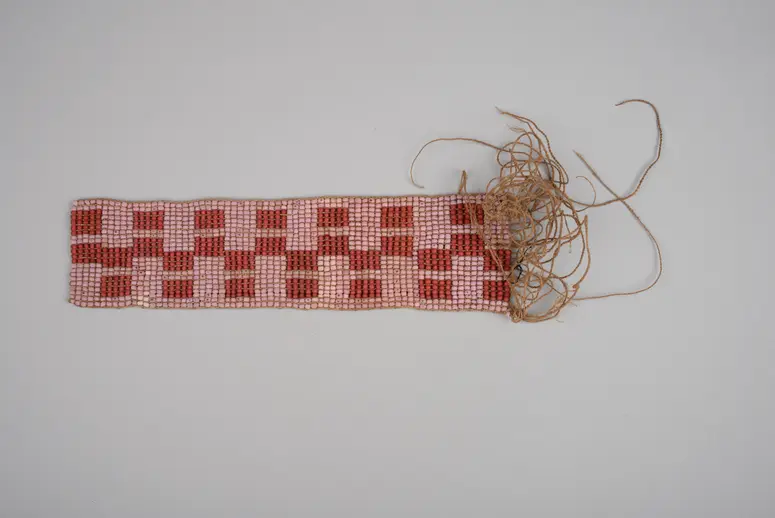 Frauenoberarmband