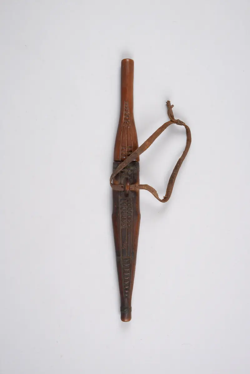 Messer mit Scheide