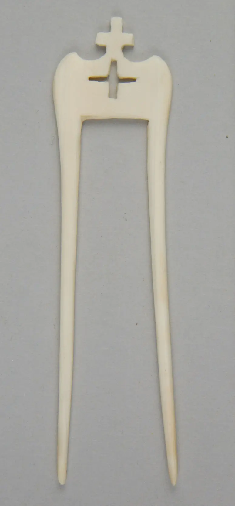 Haarnadel mit christlichem Kreuz