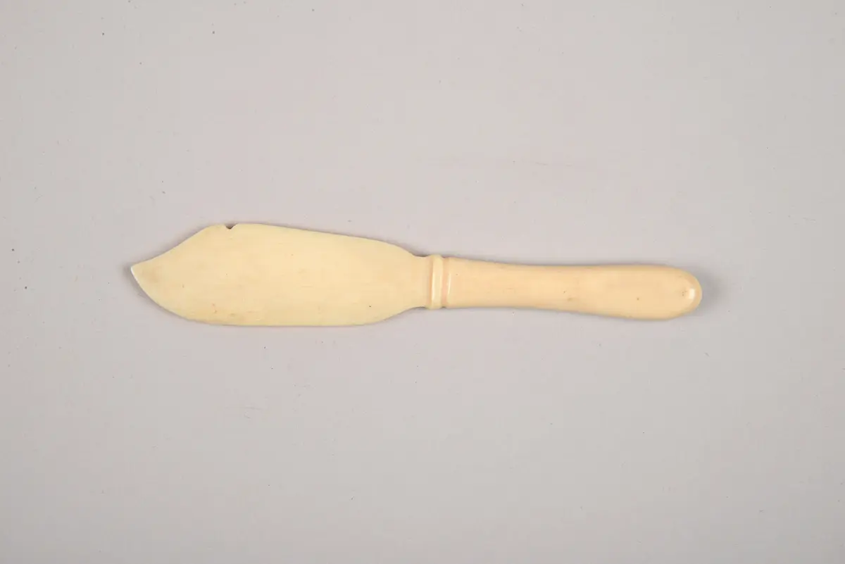 Knife