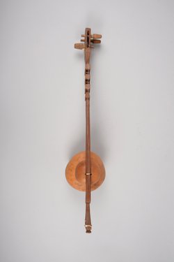 Instrument: Laute