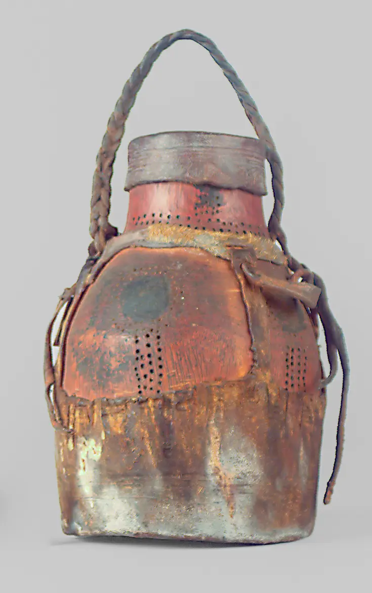 Behälter