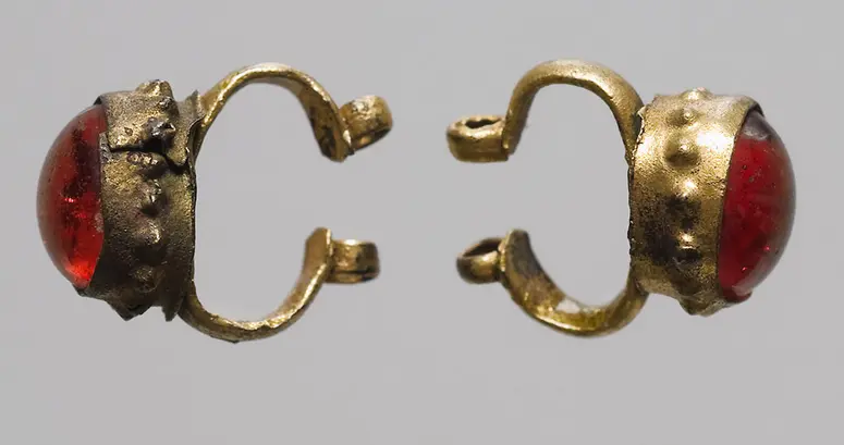 Ohrschmuck
