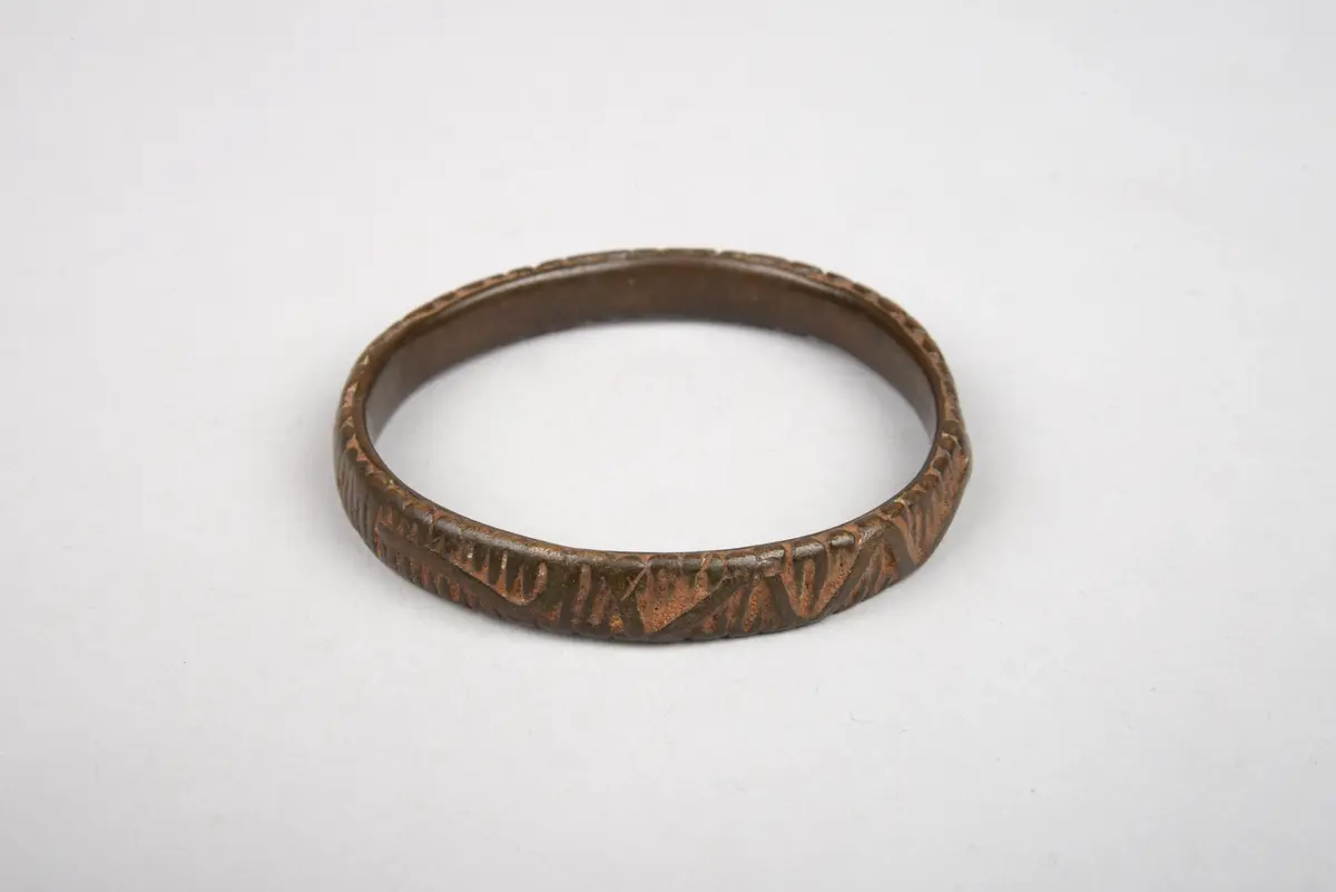Armband einer verheirateten Frau 