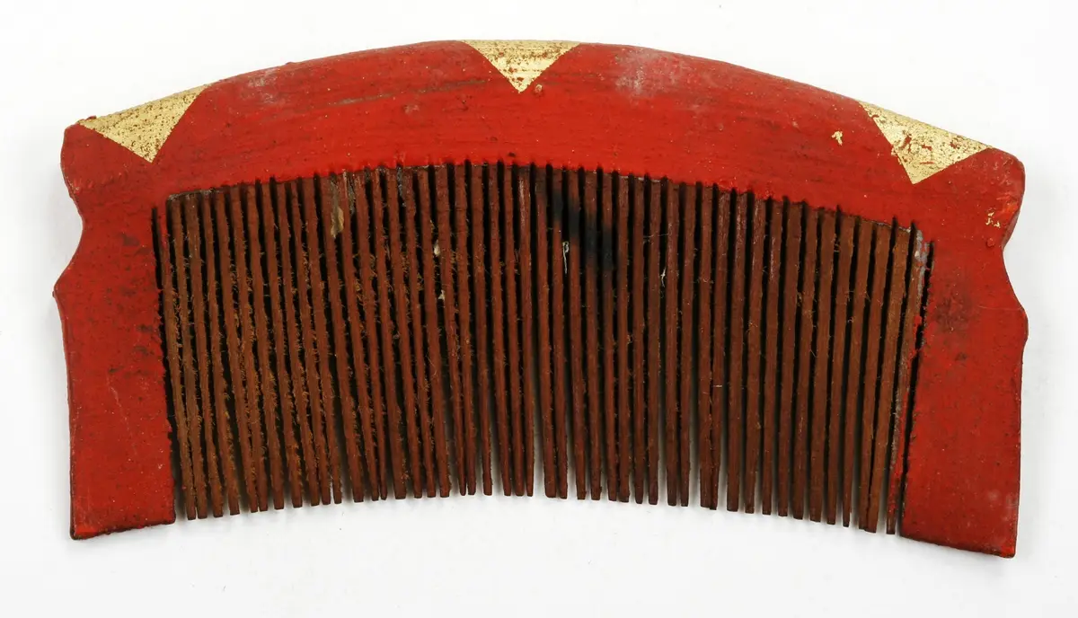 Comb
