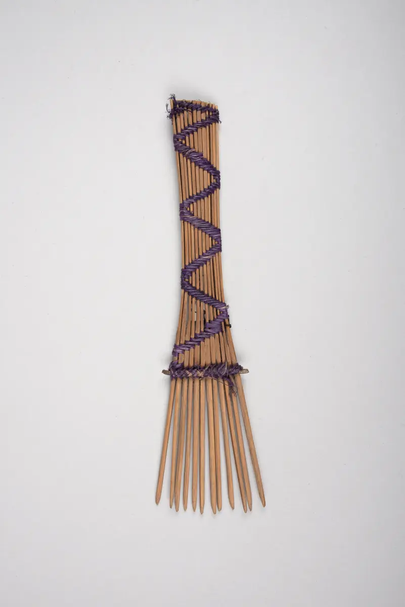 Comb