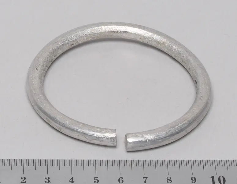 Beinschmuck