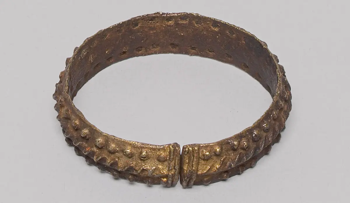 Armschmuck
