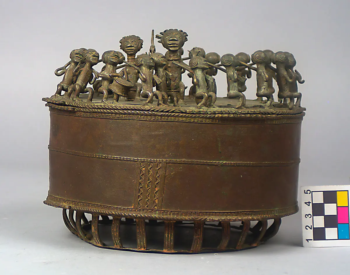 Goldstaubbehälter