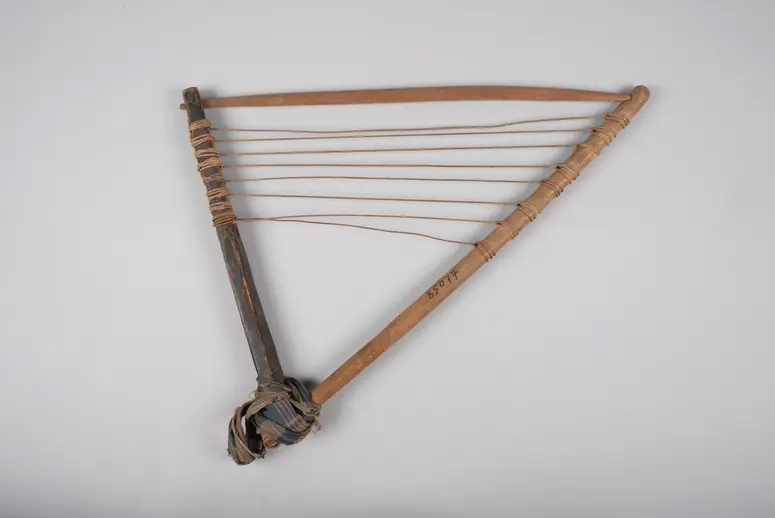 Instrument: Lautenkopf