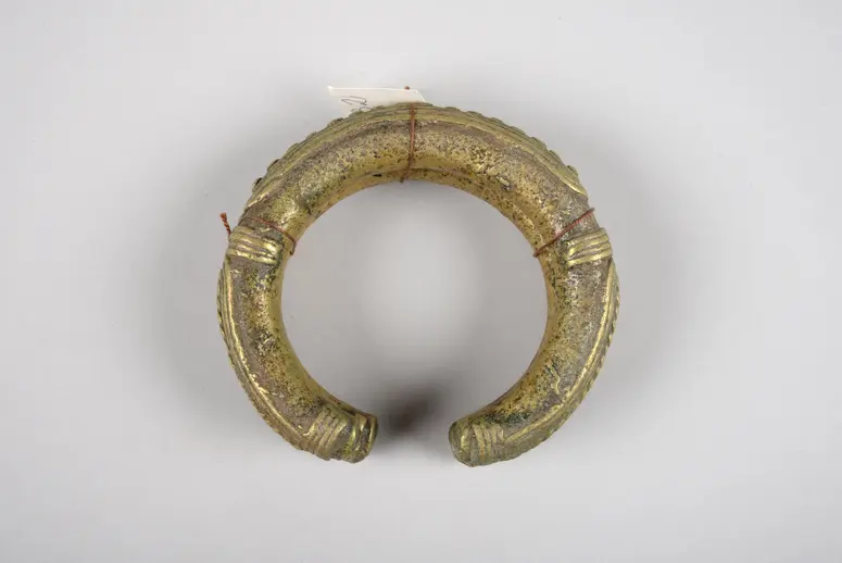 Armbänder
