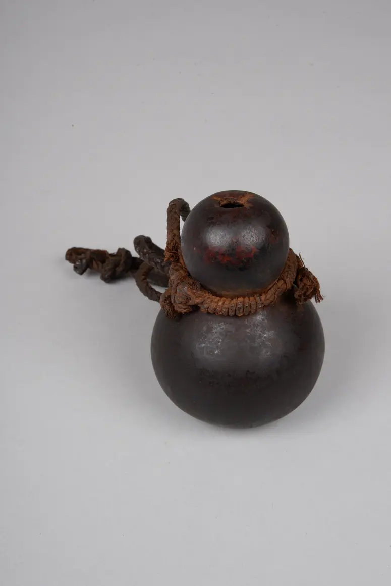 Behälter (Amulett)