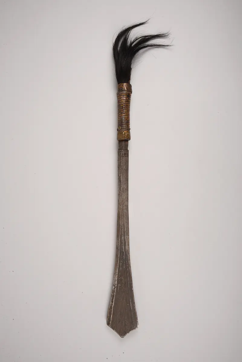 Knife