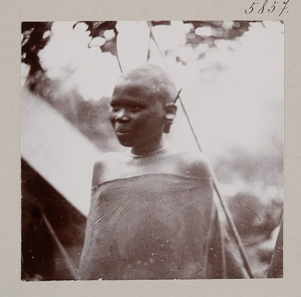 Knabe von Aruscha tschini (Bantu)