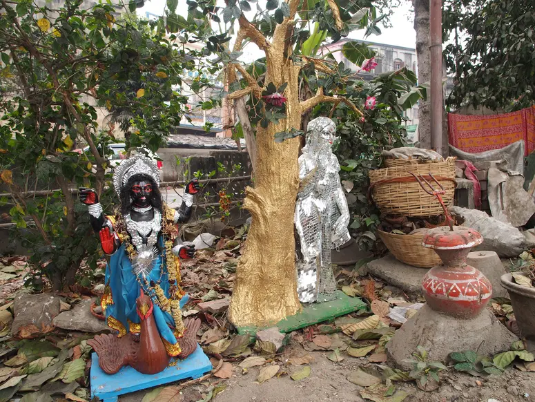 Tonstatue