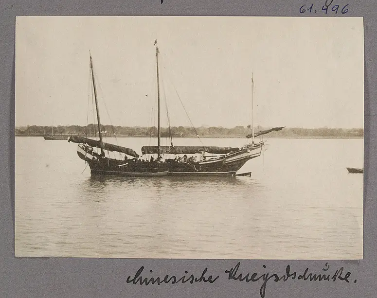 Der Yangtse. Chinesische Kriegsdschunke