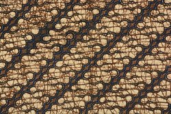 Sarong, Batik