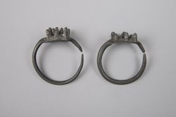 Paar Ohrschmuck