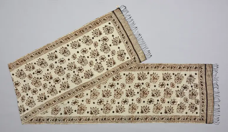 Schultertuch, Batik