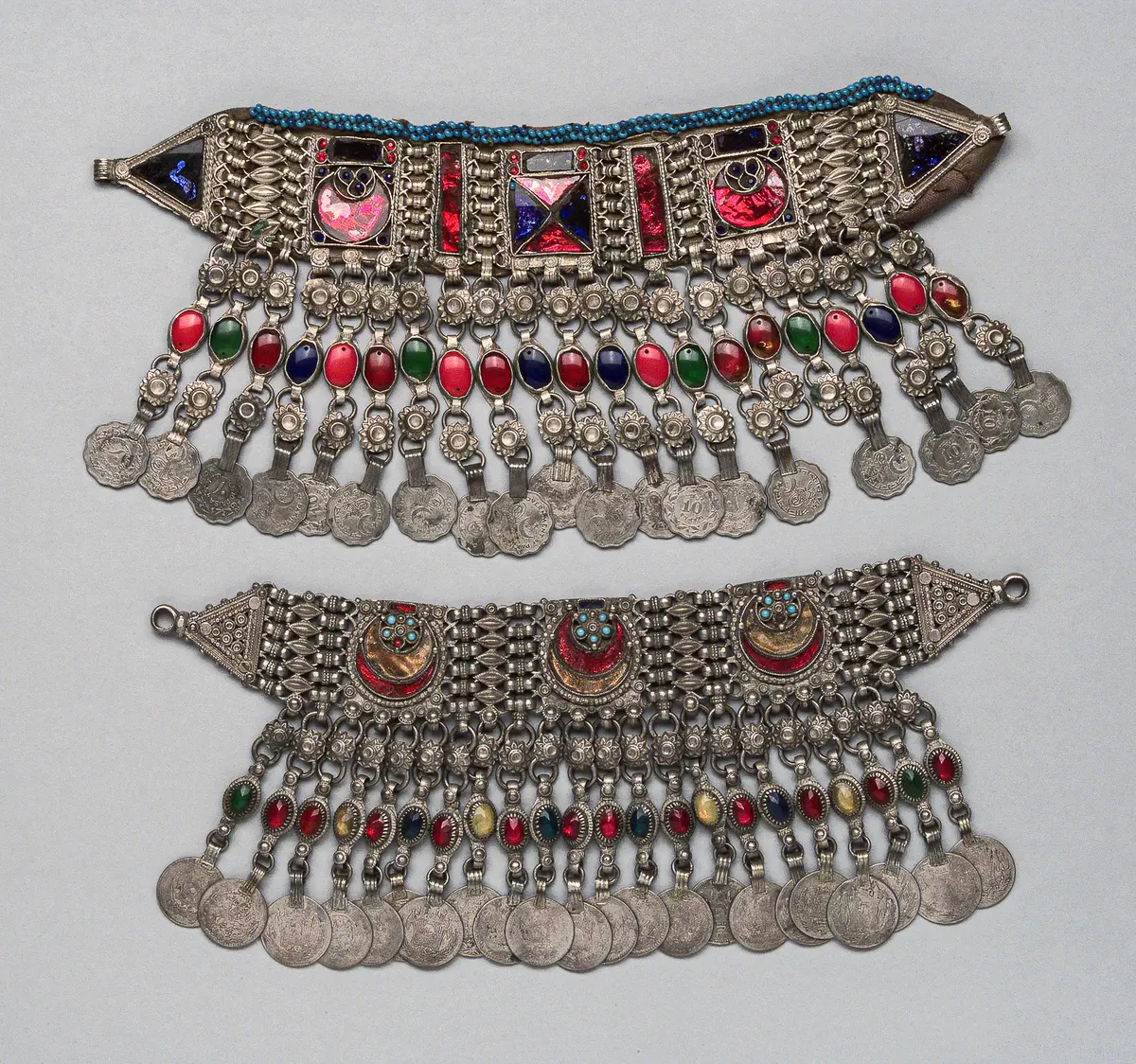 Brustschmuck für Frauen