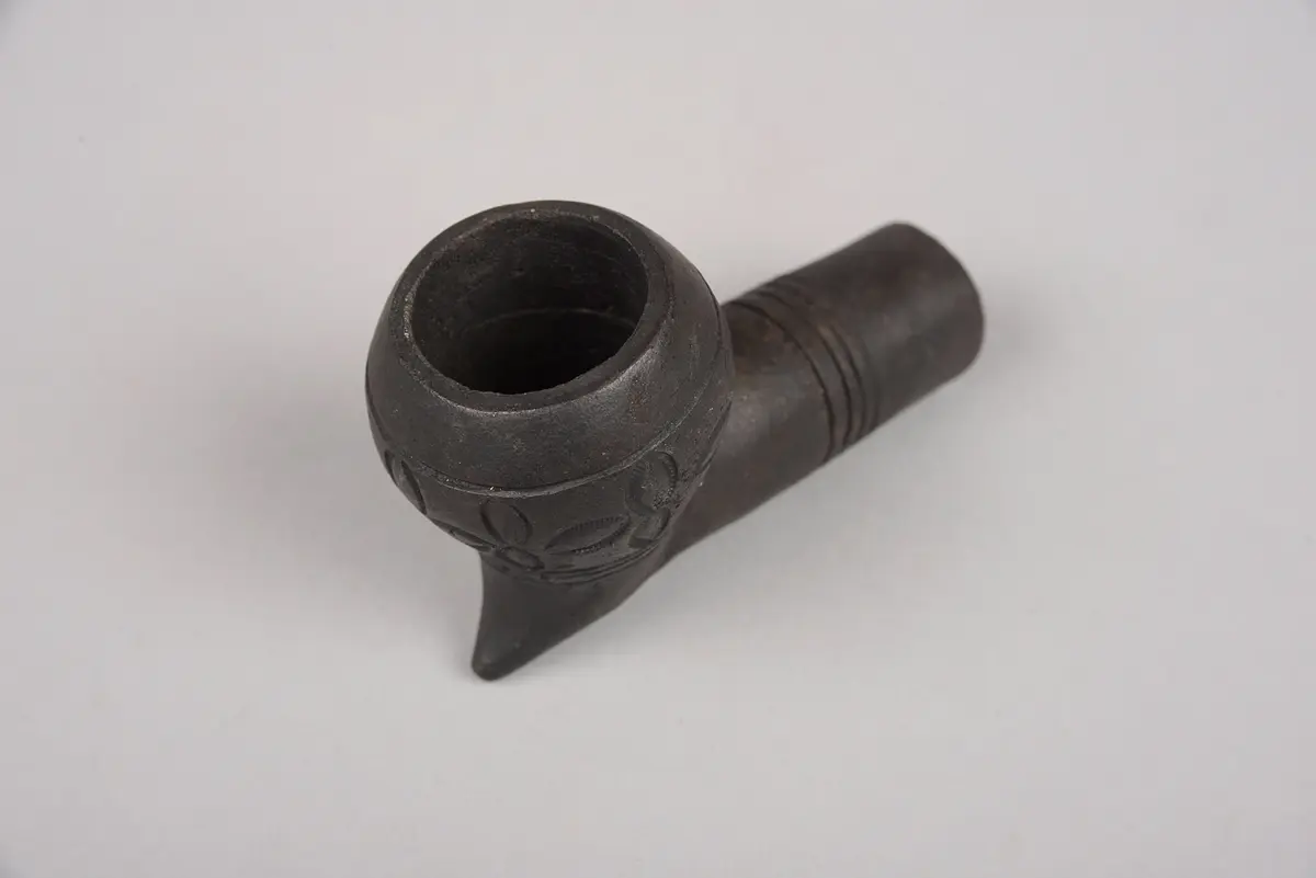 Tobacco Pipe Head