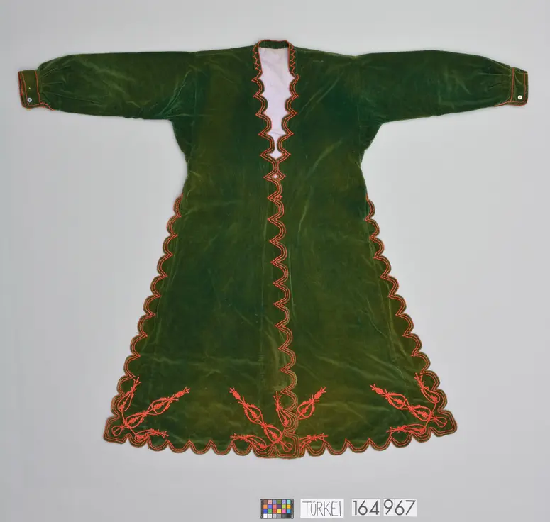 Mantel aus grünem Samt