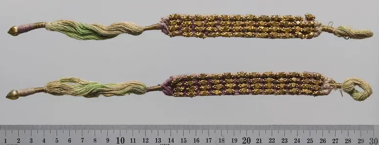 Armbänder