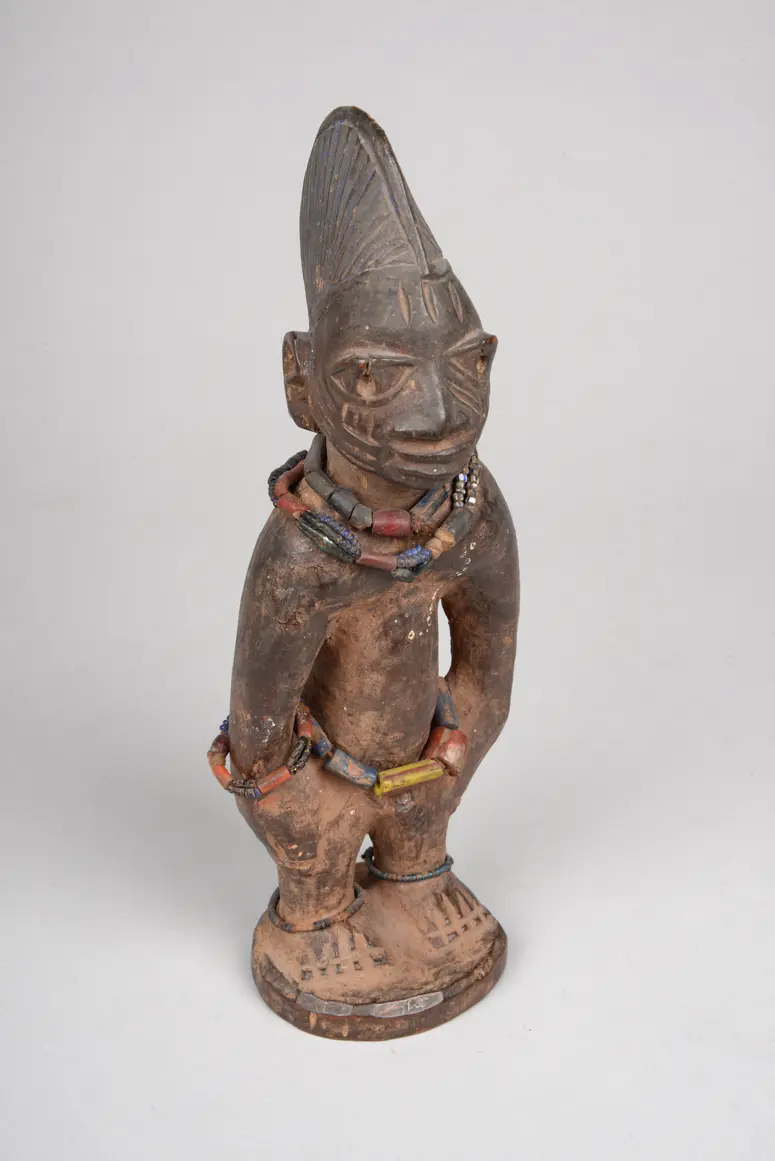 Männliche Ibeji Zwillingsfigur