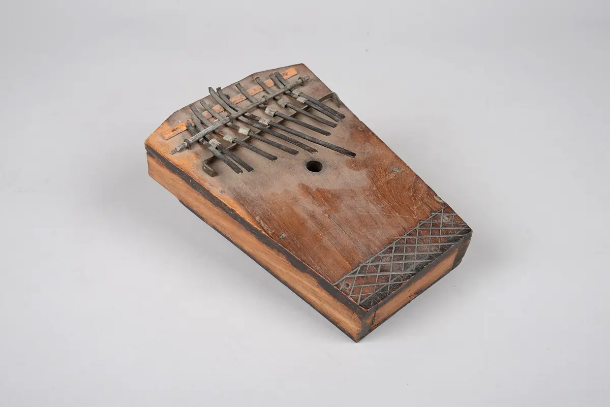 Instrument: Lamellophon