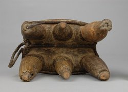 Holzschemel