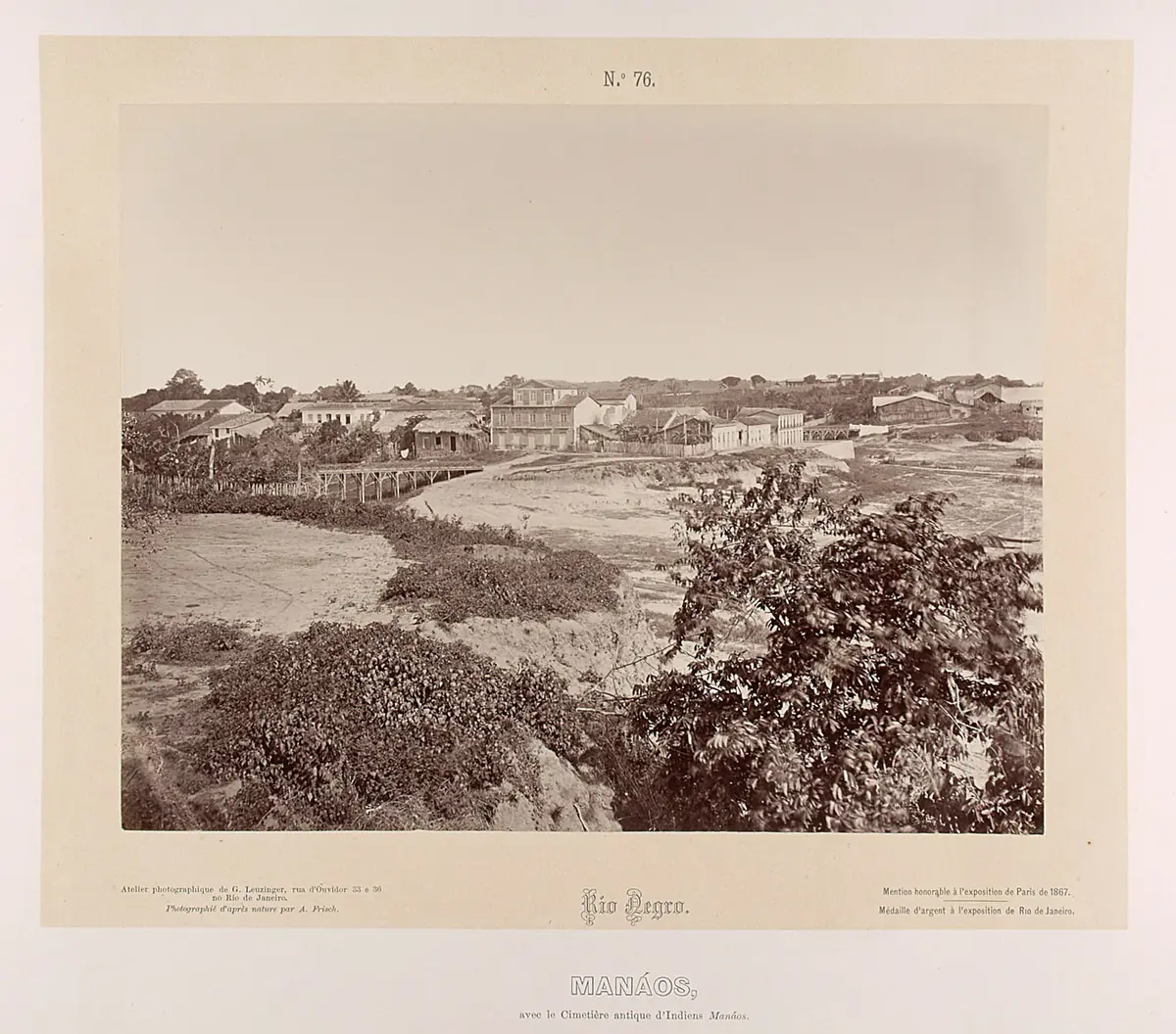 Die Stadt Manaus, mit Friedhof