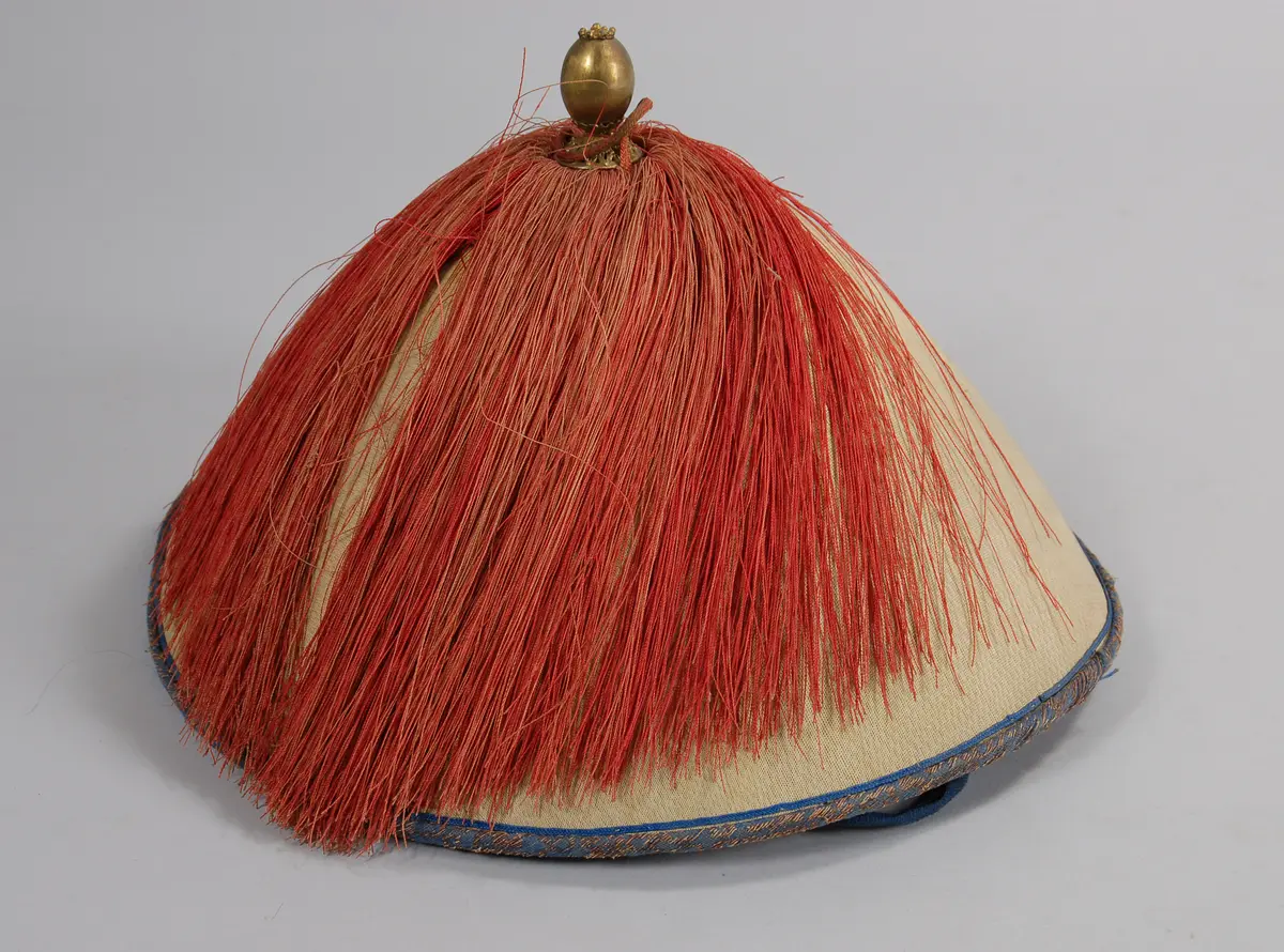 Summer hat vor a civil servant