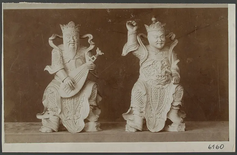 Zwei der vier 4 chinesischen Himmelsgötter Seiryu, Suzaku, Byakko und Genbu
