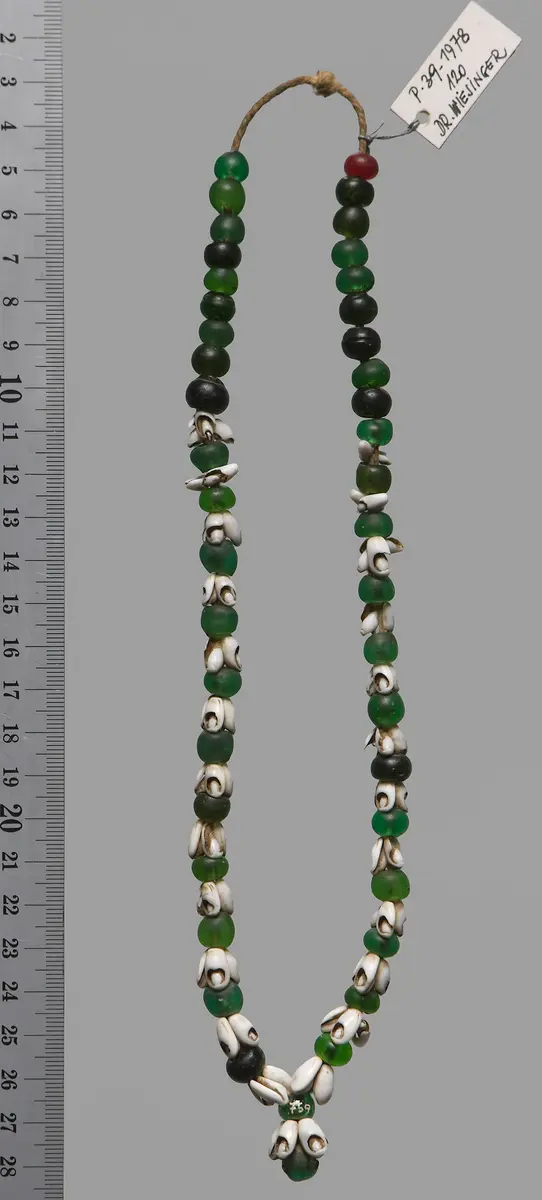 Brustschmuck