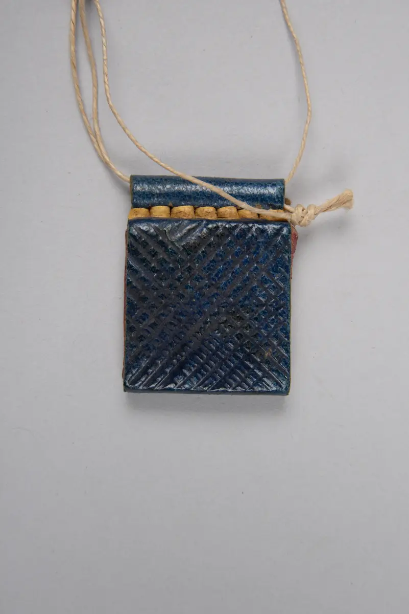 Pendant (amulet)