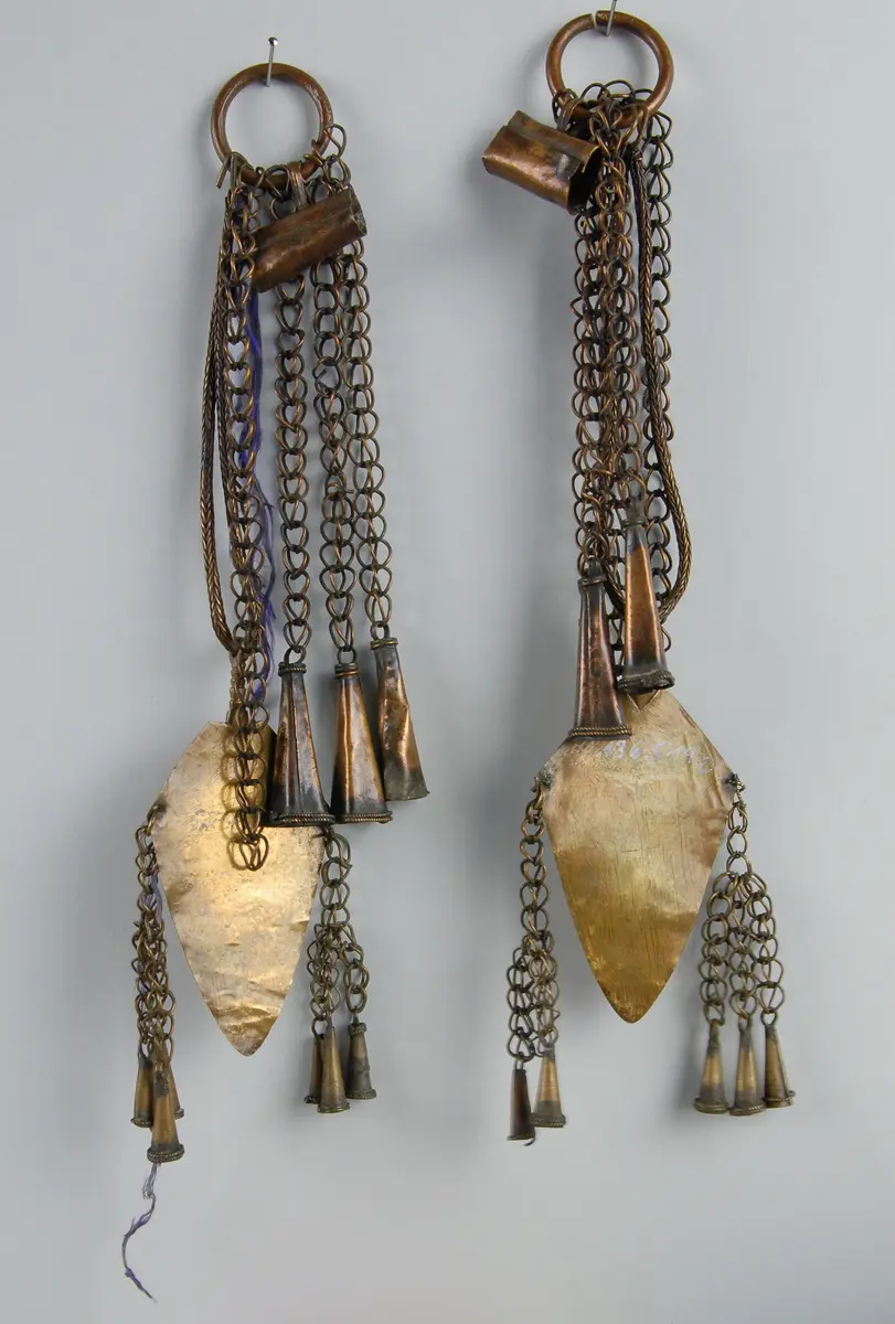 Ear pendants