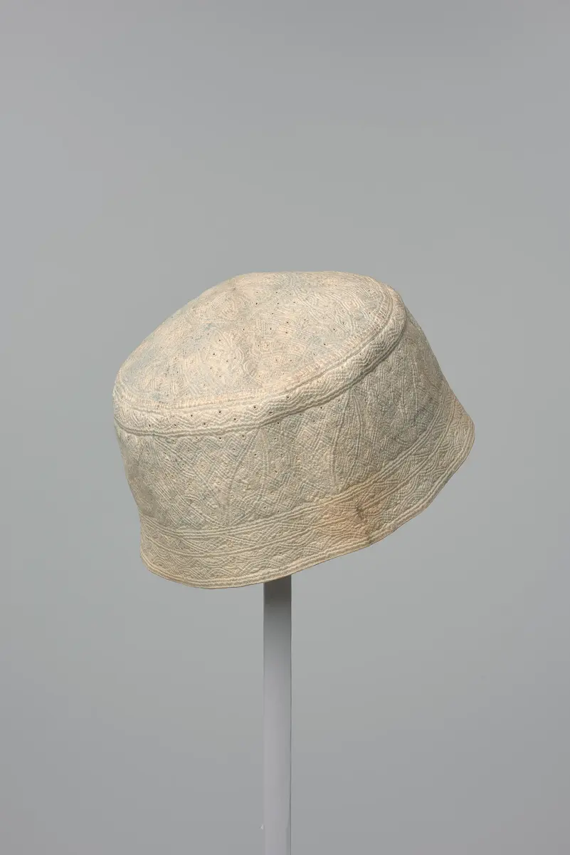 Kopfbedeckung