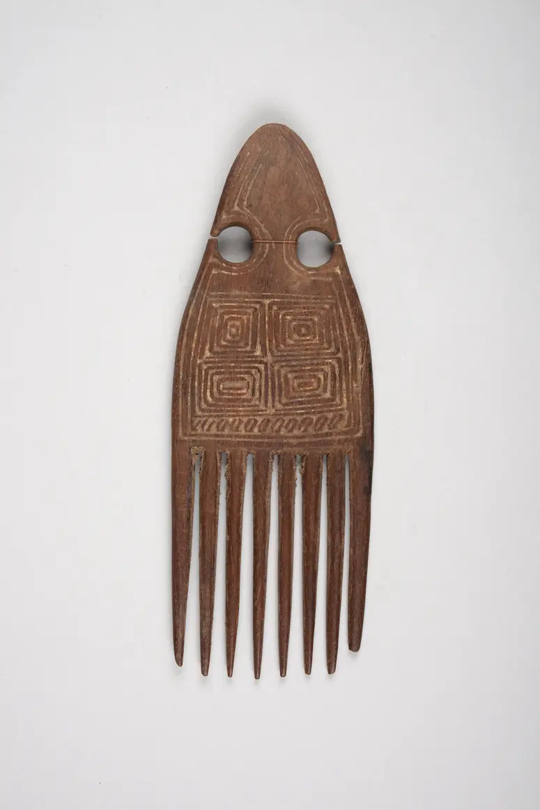 Comb